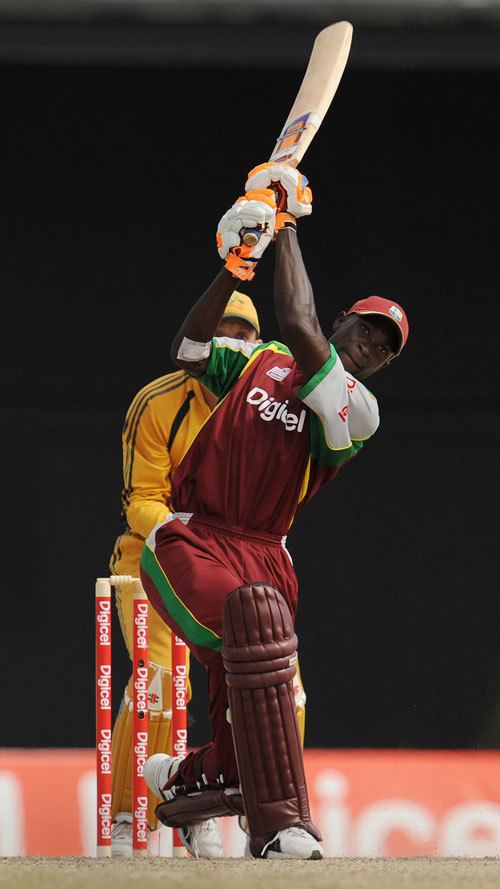 Shawn Findlay (Cricketer) playing cricket