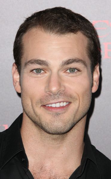 Shawn Roberts Shawn Roberts Photos Premiere Of Screen Gems39 quotResident