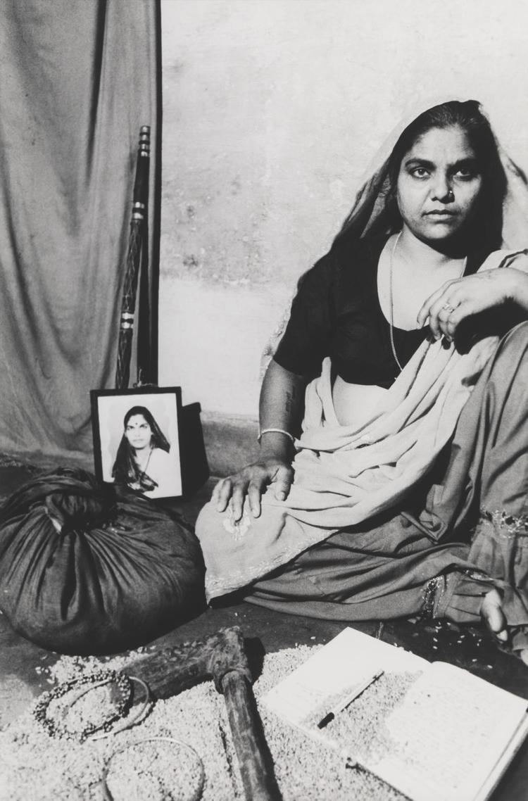 Sheba Chhachhi Shanti Staged Portrait Dakshinpuri Delhi Sheba Chhachhi 1991