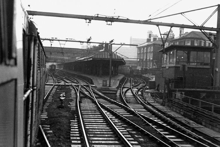 Sheffield Victoria railway station Sheffield Victoria Station Trains 5 of 25 Pinterest Photos