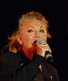 Sheila (singer) httpsuploadwikimediaorgwikipediacommonsthu