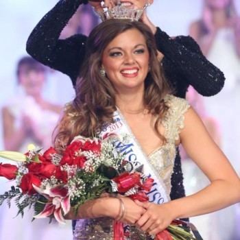 Shelby Ringdahl Shelby Ringdahl Crowned Miss Missouri 2013 Beauty