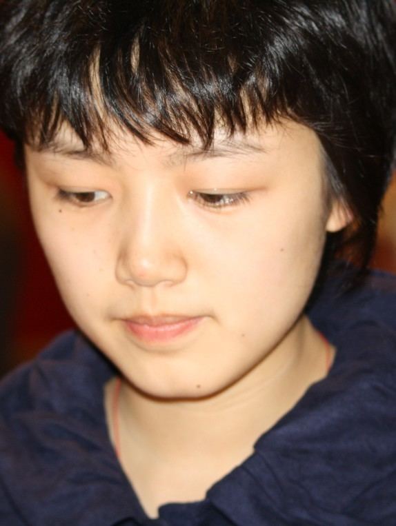 Shen Yang (chess player) uploadwikimediaorgwikipediacommons889YangS