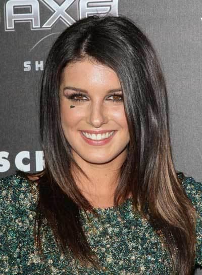 Shenae Grimes Shenae Grimes Beauty Riot