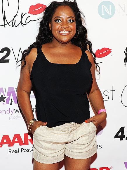 Sherri Shepherd Sherri Shepherd39s Surrogate Reportedly Gives Birth