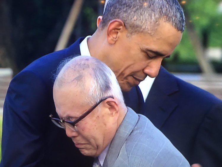 Shigeaki Mori An emotional embrace between president obama and hiroshima survivor