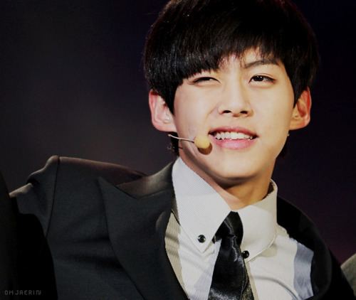 Shin Dongho Dongho Confirms Marriage Says He39s Madly in Love Soompi