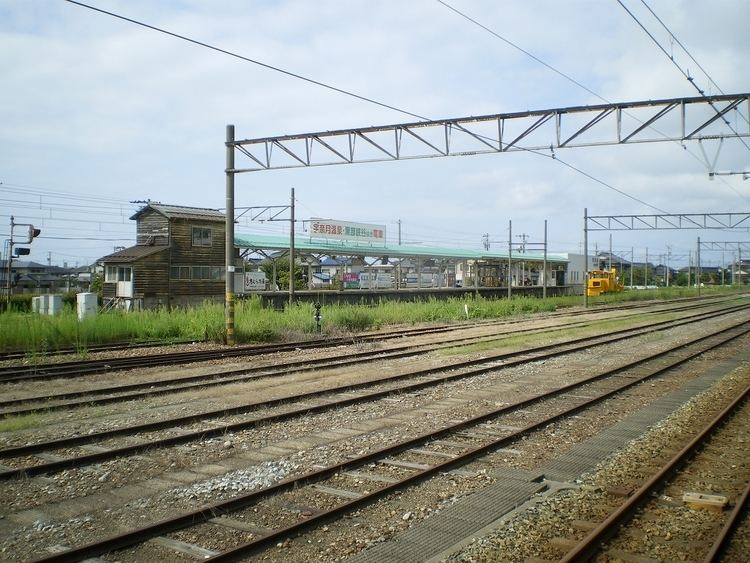 Shin-Uozu Station