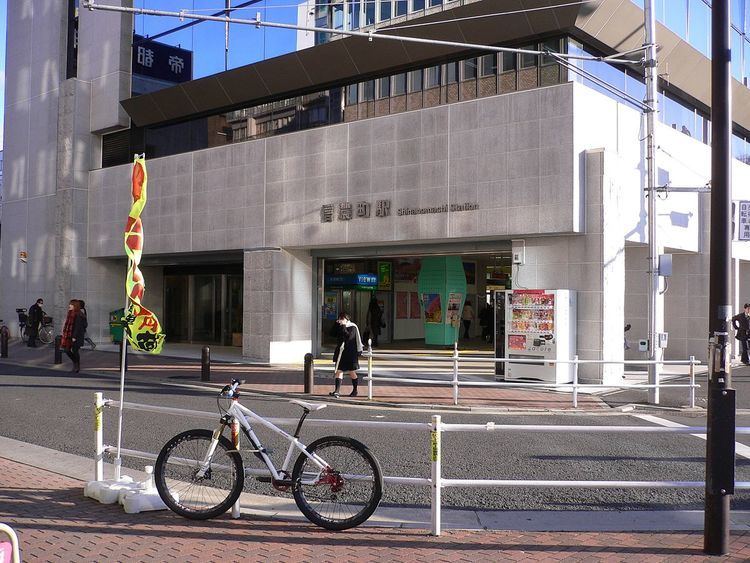 Shinanomachi Station