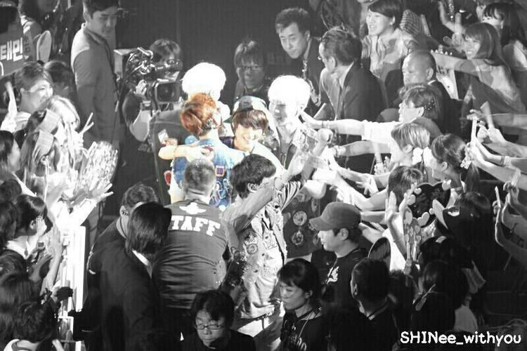 Shinee World 2013 Shining SHINee 39SHINee WORLD 2013Boys Meet U39 Japan Arena Tour in