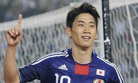 Shinji Kagawa Shinji Kagawa to join Manchester United after Dortmund agree fee