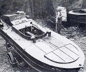 Shin'yō-class suicide motorboat httpsuploadwikimediaorgwikipediacommonsthu