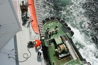 Ship-to-ship cargo transfer