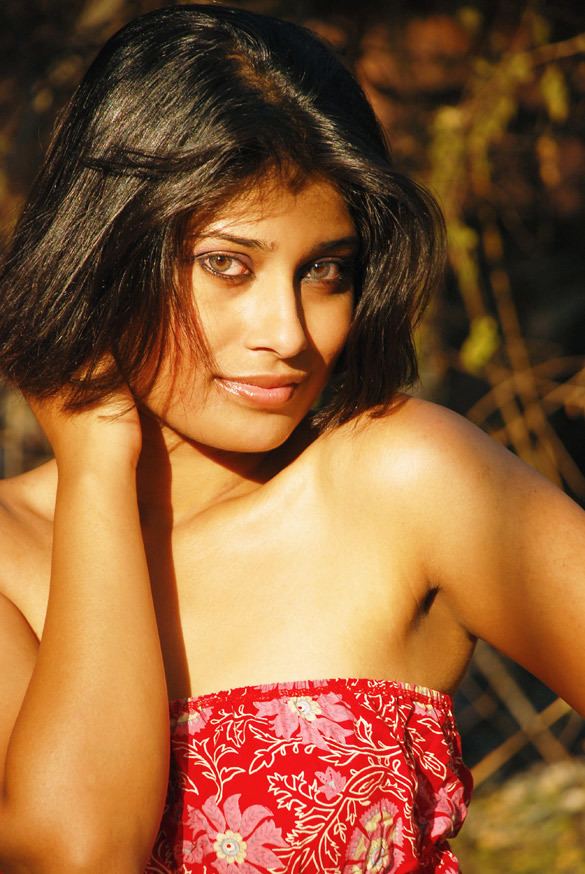 Shirin Guha Shirin Guha Pictures Shirin Guha Photo Gallery 228969