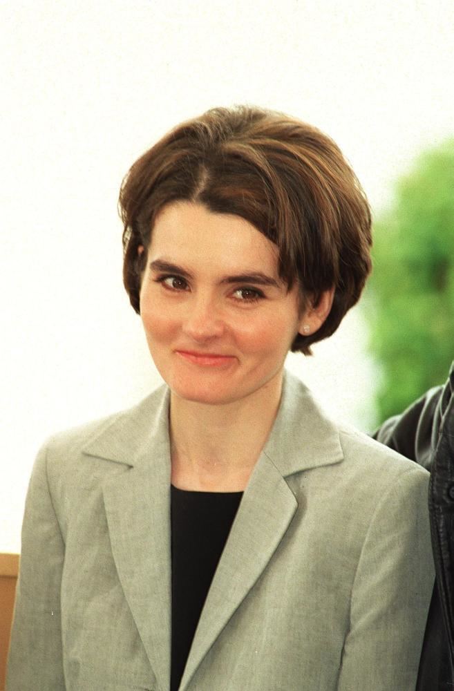 Shirley Henderson Shirley Henderson Biography and Filmography 1965