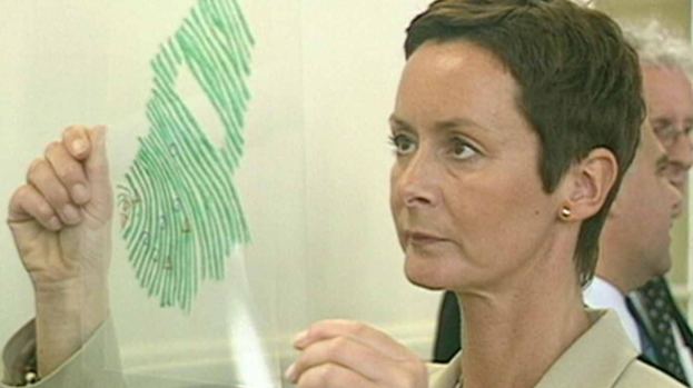 Shirley McKie US expert gives evidence at Shirley McKie fingerprint