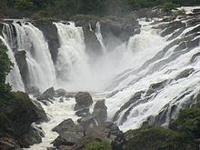 Shivanasamudra Falls httpsuploadwikimediaorgwikipediaenthumb1