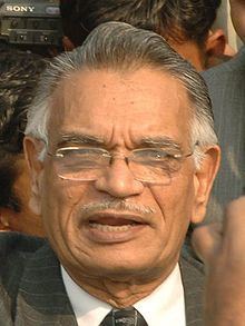 Shivaraj Patil httpsuploadwikimediaorgwikipediacommonsthu