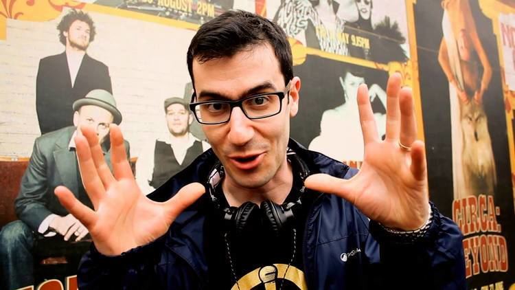 Shlomo (beatboxing artist) httpsiytimgcomviZ2lXMxarascmaxresdefaultjpg