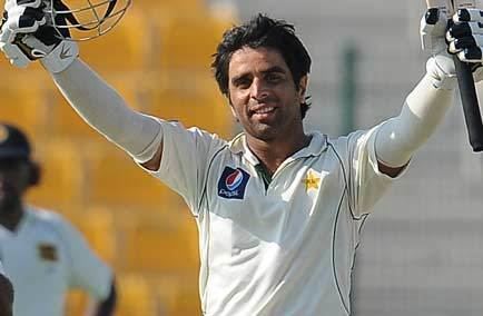 Shoaib Mohammad (Cricketer)