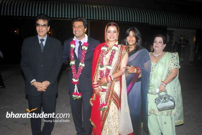 Shobha Kapoor Jeetendra Samir Soni Neelam Kothari Ekta Kapoor