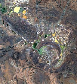 Shoemaker crater httpsuploadwikimediaorgwikipediacommonsthu