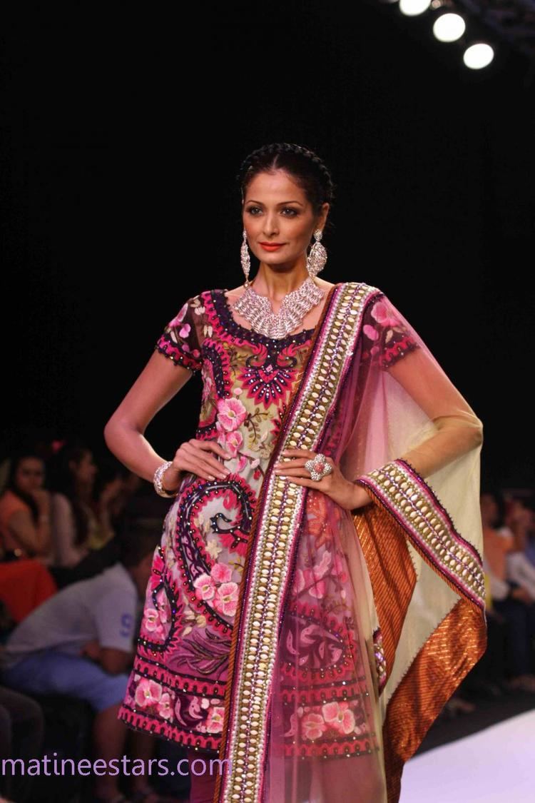 Shonal Rawat Shonal Rawat At IIJW 2013 Hot Models Photo Gallery