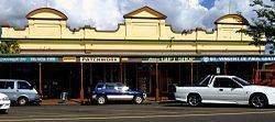 Shops and Cafe, Childers httpsuploadwikimediaorgwikipediacommonsthu