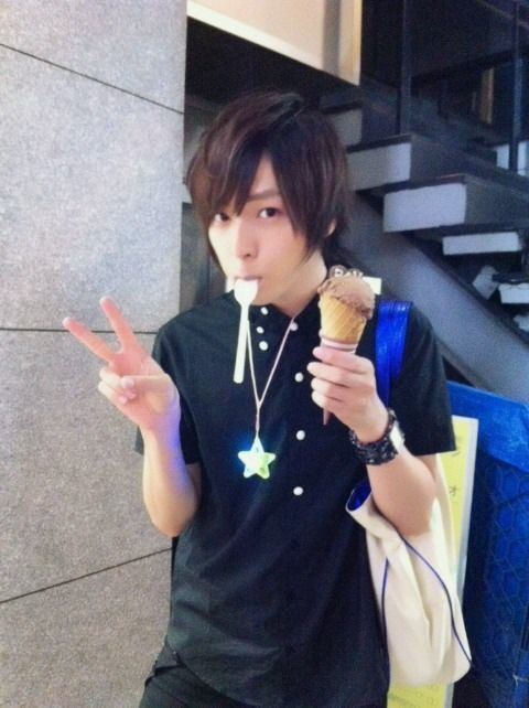 Shouta Aoi Aoi Shouta on Pinterest Kawaii Prince and Spin