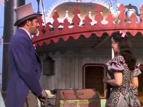 Show Boat (1951 film) Howard Keel Kathryn Grayson Make Believe from Show Boat 1951