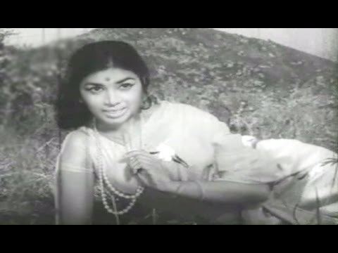 Shree Krishna Gaarudi movie scenes Sri Krishna Garudi Odalina Hasivi Nova song Sothu Geddavalu Kannada Movie Songs Haarale Naa Harale Gangadhar Kalpana
