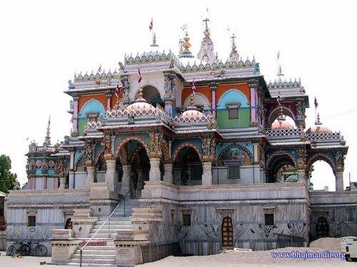 Shri Swaminarayan Mandir, Gadhada WikiGOGO BAPS Shree Swaminarayan Mandir Gadhada Swamina