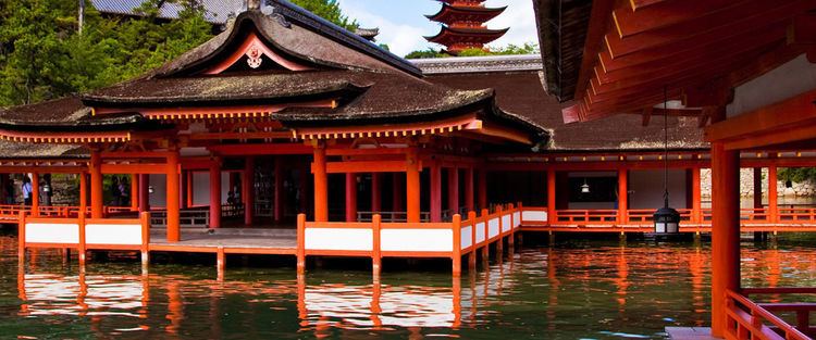 Shrine Itsukushima Shrine Things To Do Visit Hiroshima