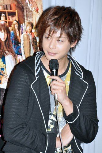 Shunji Igarashi Igarashi Shunji holds a talk show at the private showing of