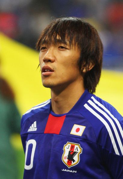 Shunsuke Nakamura biography 