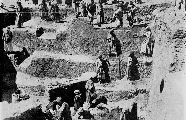 Excavations at Shuruppak or the modern Tell Fara in 1931