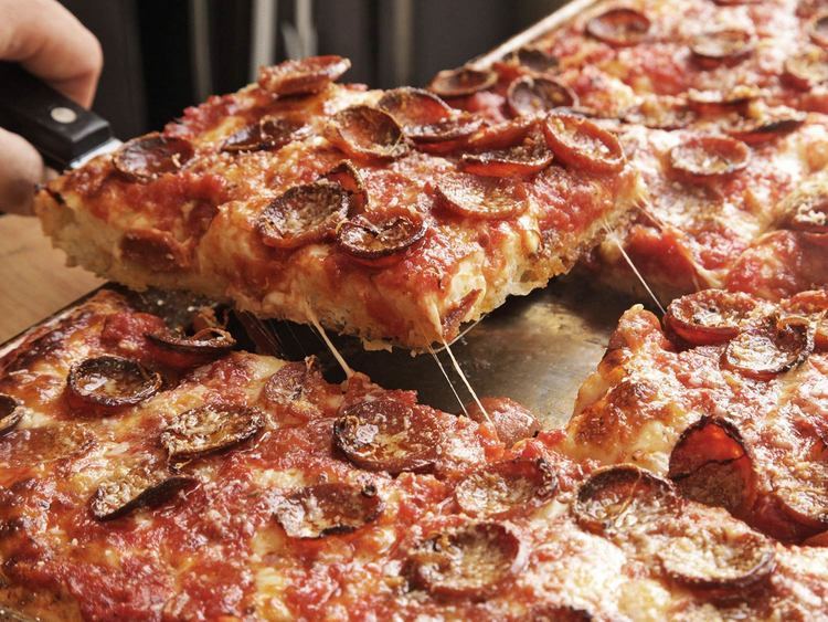 Sicilian pizza Sicilian Pizza With Pepperoni and Spicy Tomato Sauce Recipe