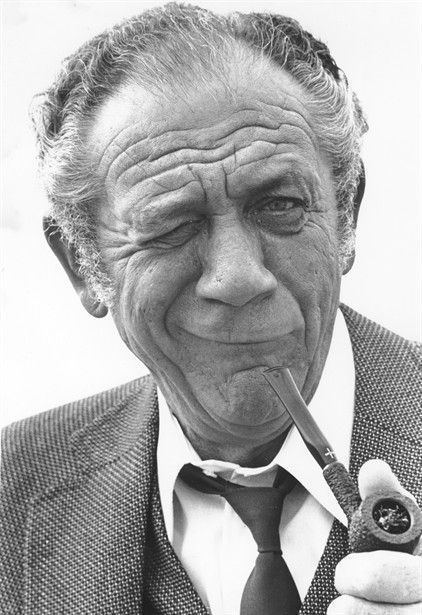 Sid James Sid James was a South Africanborn English actor and comedian