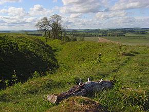 Sidbury Hill, Wiltshire httpsuploadwikimediaorgwikipediacommonsthu
