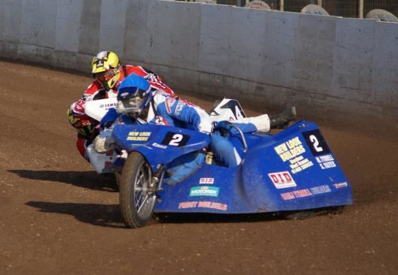 Sidecar speedway