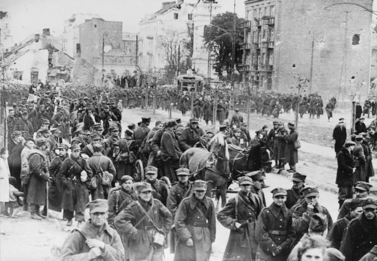 Siege of Warsaw (1939) FileWarsaw 1939 Polish POWsjpg Wikimedia Commons