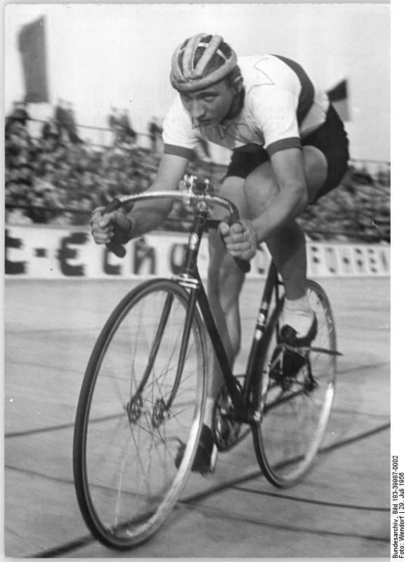 Siegfried Köhler (cyclist)