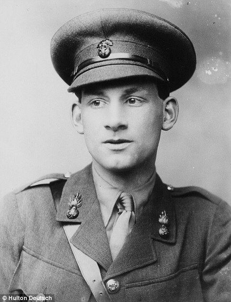 Siegfried Sassoon Siegfried Sassoon39s moving poems and diary entries from