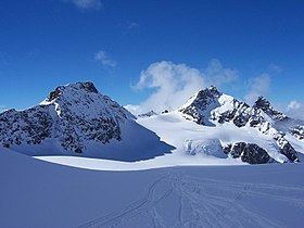 Signalhorn (Silvretta Alps) httpsuploadwikimediaorgwikipediacommonsthu
