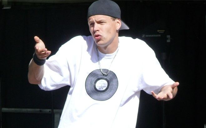 Signmark Deaf Rapper Signmark Uses Sign Language For Lyrics