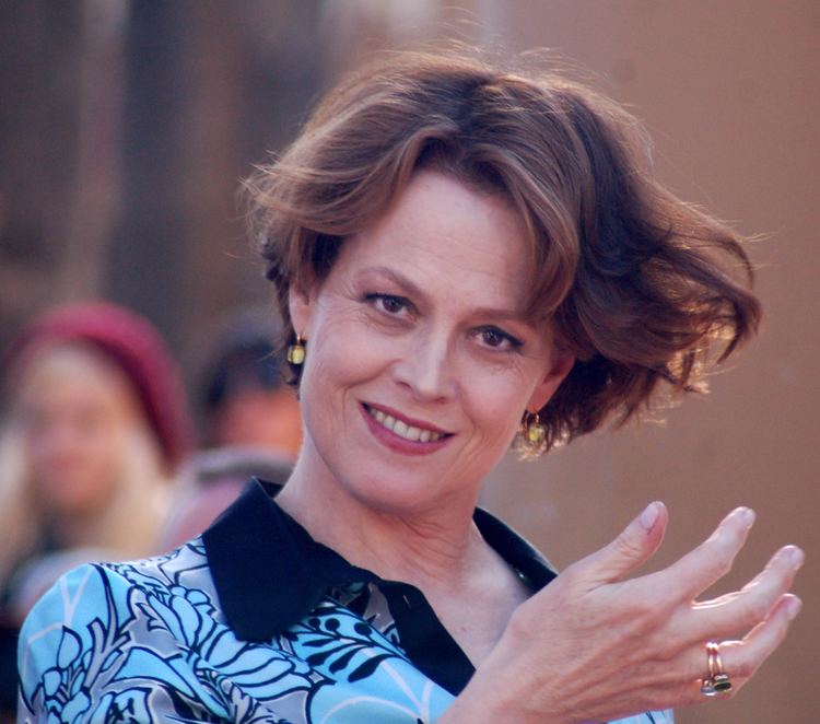 Sigourney Weaver Sigourney Weaver Wikipedia the free encyclopedia