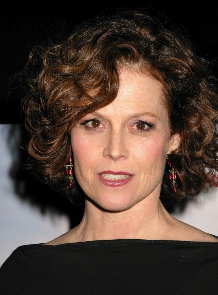 Sigourney Weaver Sigourney Weaver screenshots images and pictures Comic Vine