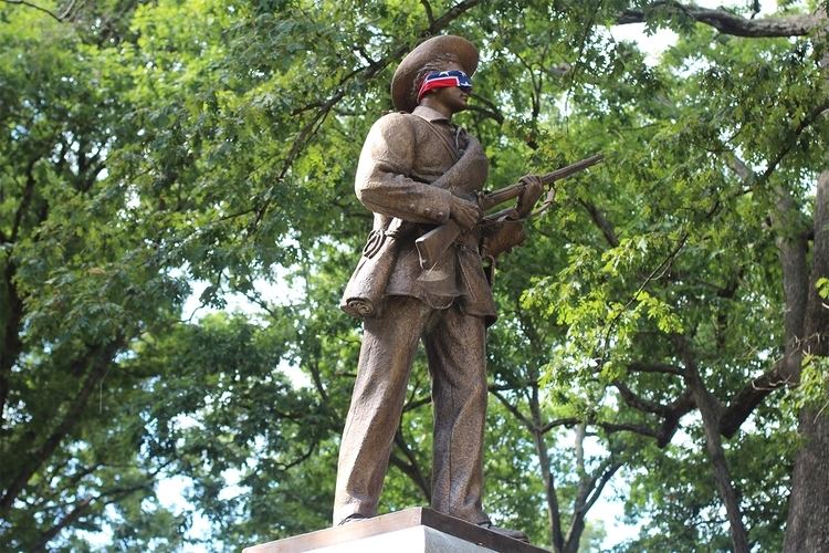 Silent Sam Silent Sam blindfolded by Confederate battle flag The Daily Tar Heel