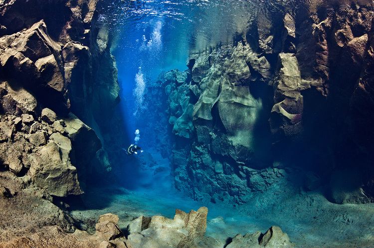 Silfra Dive Silfra Day Tour Guide to Iceland