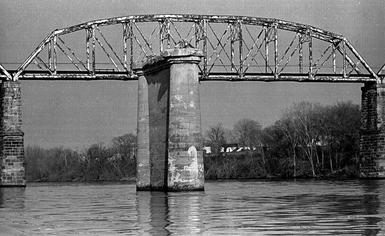 Silver Bridge Silver Bridge Collapse Cape Girardeau History and Photos